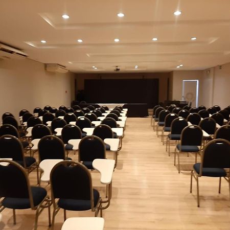 Maximus Business Hotel Ji-Paraná Екстериор снимка