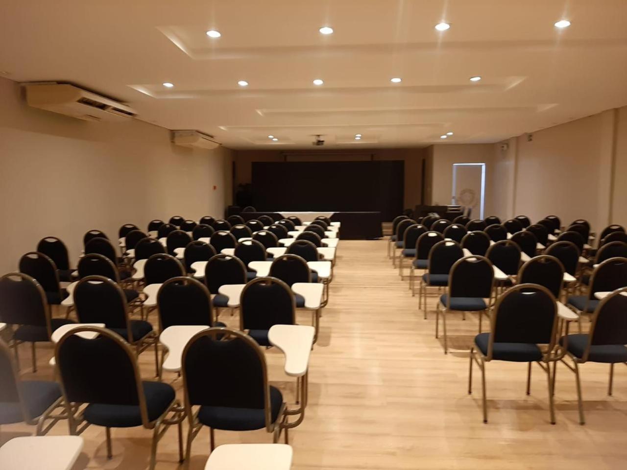 Maximus Business Hotel Ji-Paraná Екстериор снимка