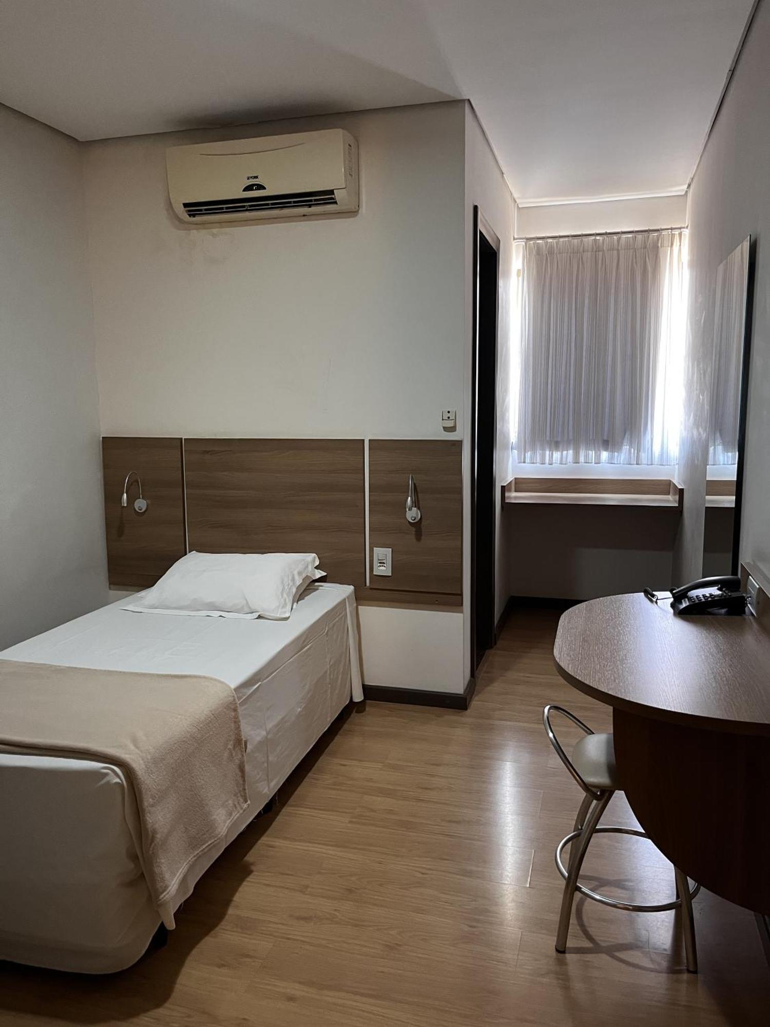 Maximus Business Hotel Ji-Paraná Екстериор снимка