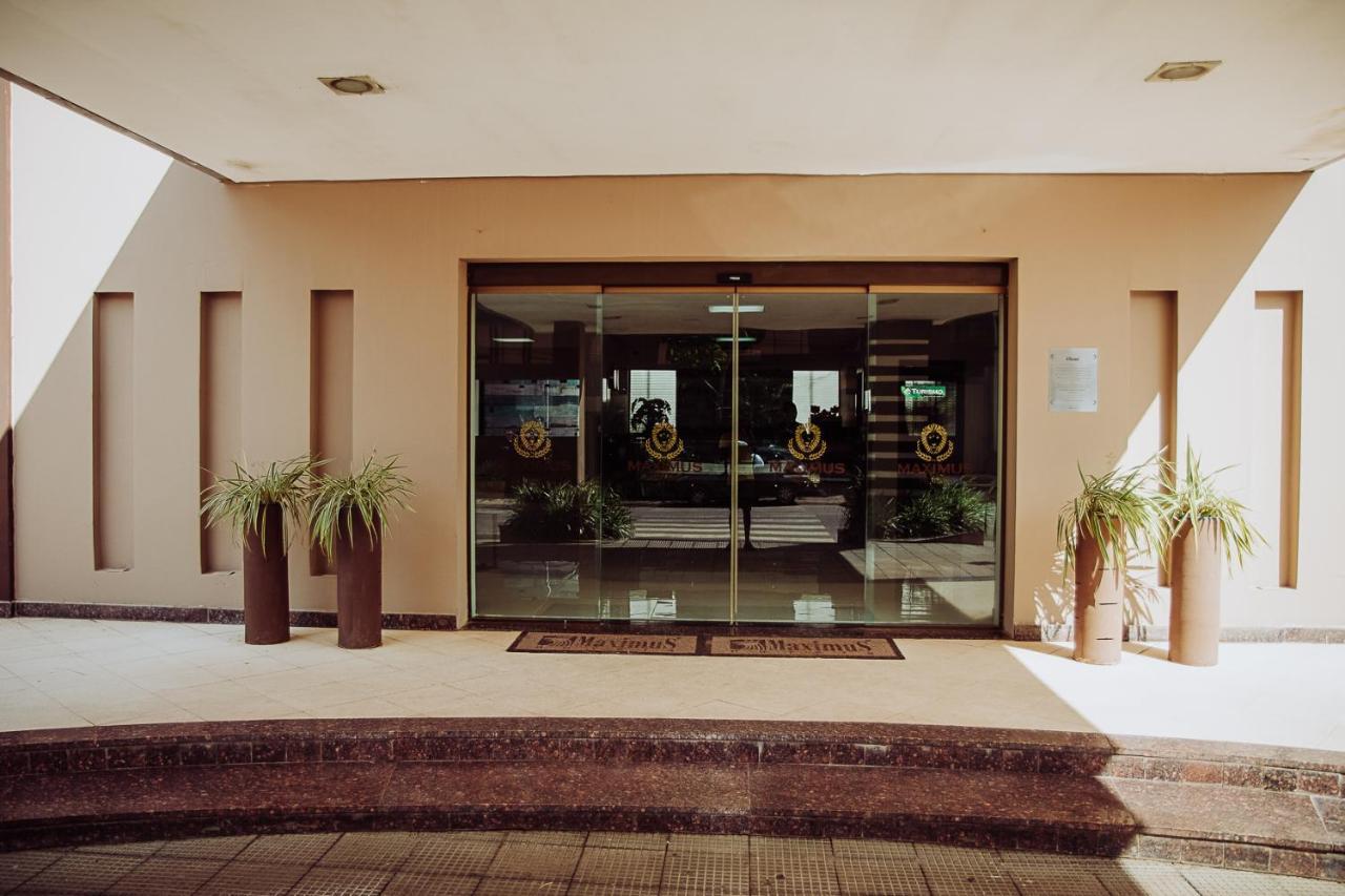 Maximus Business Hotel Ji-Paraná Екстериор снимка