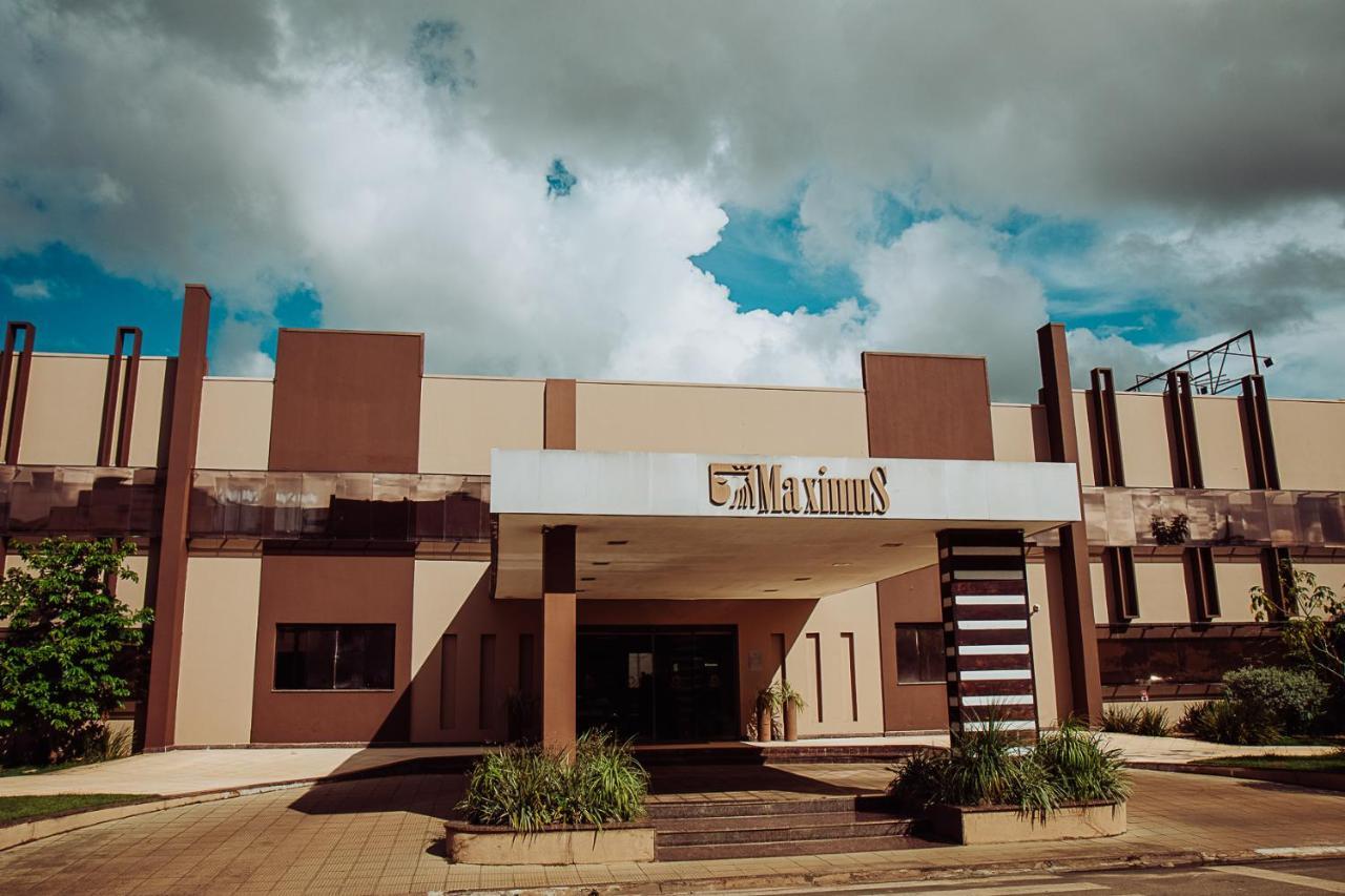 Maximus Business Hotel Ji-Paraná Екстериор снимка